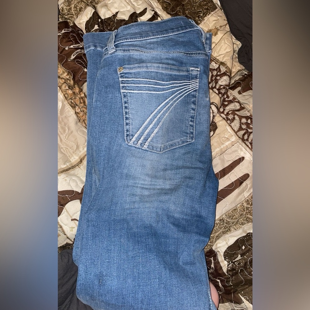 looking to trade. these are a size 26/32. i’m looking for a size 26/34+ - Picture 3 of 3